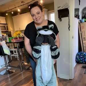 Meet your Posher, Leanne